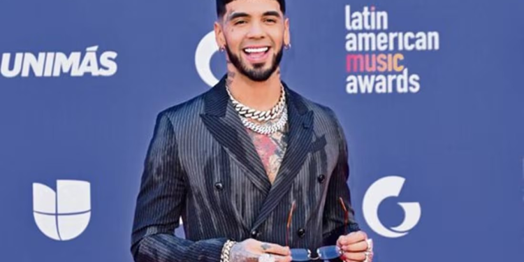 Denuncian al cantante puertorriqueño Anuel AA por deuda de servicios en Hermosillo; Natanael Cano, su aval, tampoco responde