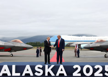 Putin y Trump se reúnen en Alaska mientras Ucrania y Europa contienen el aliento