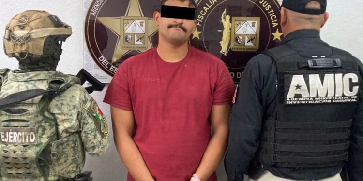 Detienen en San Luis Río Colorado a prófugo de la justicia estadounidense; está acusado de tráfico de armas