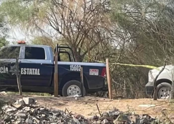 Dejan Cuerpo de Hombre Dentro de Bolsas Negras al Interior de un Canal de San Luis Río Colorado