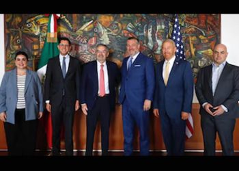 Juan Ramón de la Fuente se reúne en México con Ted Cruz, senador de Texas, dialogan sobre seguridad, agua y comercio