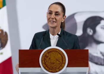 Sheinbaum mantiene alta aprobación; llega a primer informe con 70%: encuesta