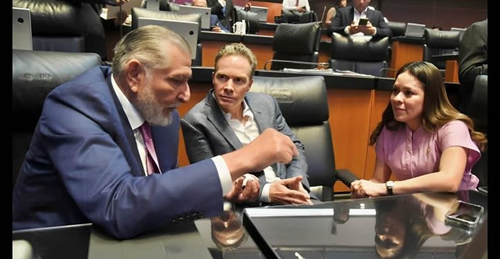 Adán cree que Nahle, Monreal y Octavio le crearon una campaña digital en su contra por La Barredora