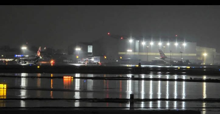 ¿AICM Sigue Cerrado? Informan Cantidad de Vuelos y Pasajeros Afectados por Tormenta en CDMX