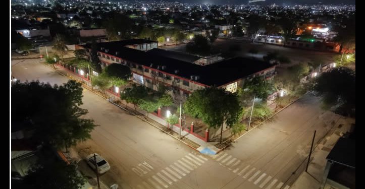 Enciende Astiazarán corredor iluminado #90 de Camina Segura para seguridad de las familias