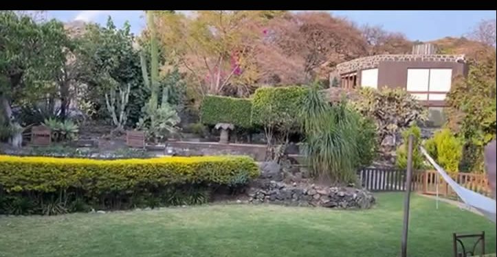 Fernández Noroña reconoce que adquirió una casa por 12 millones de pesos