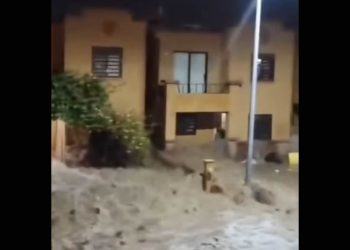 Familias de San Lorenzo presentan demanda civil y penal por daños a causa de inundación