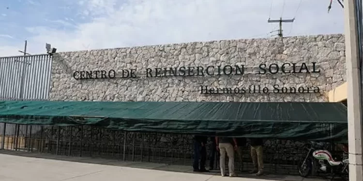 Autoridades de Sonora confirman fuga de reo en penal de Hermosillo