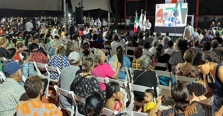 Rinde David Figueroa Primer Informe de Actividades