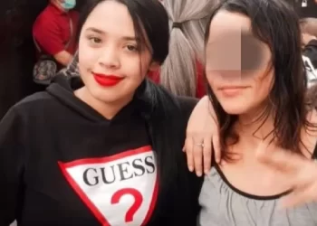 Rescatan a Familia que Quedó a la Deriva en Mar de Guaymas