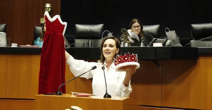 Más de 293 mil firmas en Change.org exigen el desafuero de la senadora Lilly Téllez tras polémica