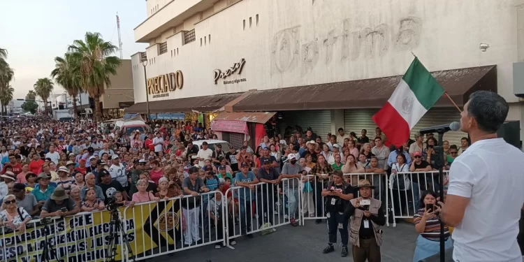 Marchan cientos en Hermosillo para exigir energía eléctrica como derecho humano