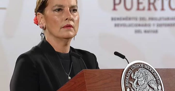 Beatriz Gutiérrez Müller exige pruebas a diario español que reveló su supuesta mudanza a Europa