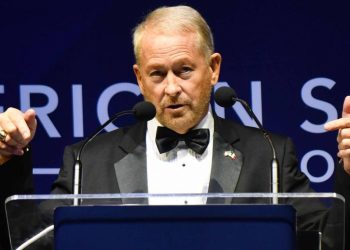 Embajador de EE. UU. destaca nueva Unidad Fronteriza en Sonora; refuerza seguridad y comercio