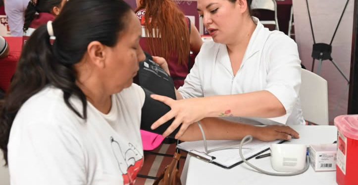 Llevan jornadas de servicios gratuitos a la colonia Romanza con “Sonora Atiende”