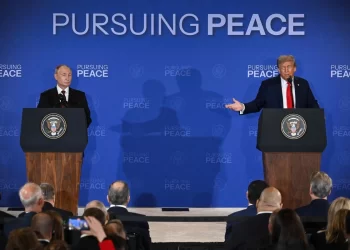 Trump: no hubo acuerdo sobre Ucrania; pero conversaciones fueron “muy productivas”