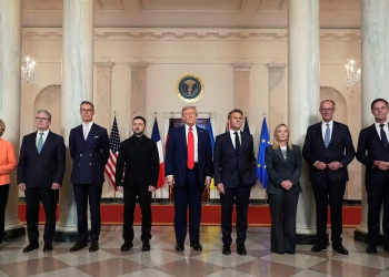 Trump afirma que ya “organiza” reunión entre Putin y Zelensky; Kremlin señala sólo se abordó “elevar” nivel de representación en diálogos