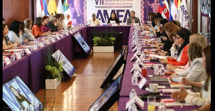 Advierte presidenta del TEPJF aumento de violencia política de género