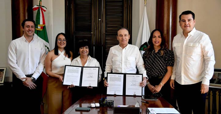 Garantiza Durazo seguridad patrimonial con entrega de escrituras y vivienda para personas en situación de víctimas