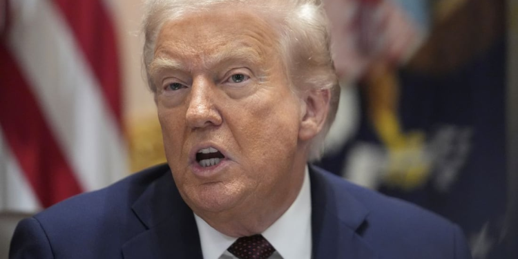 Trump hará “emocionante” anuncio sobre el Departamento de Defensa: Casa Blanca; sugirió renombrarlo como “Departamento de Guerra”