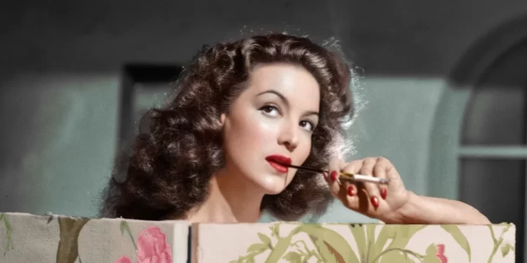 María Félix regresa a Álamos, lanzan colecta para inmortalizar a La Doña en bronce