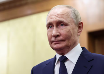 Inaceptable, propuesta de Putin de reunirse con Zelensky en Moscú: Ucrania; hay opciones “serias” para el encuentro, afirma canciller