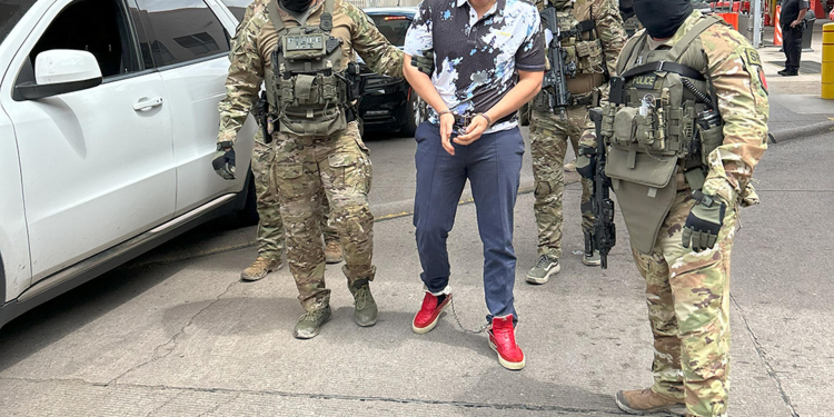 FGR impugna libertad condicional de Julio César Chávez Jr.