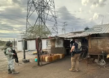 Decomisan Combustible Presuntamente Ilícito en Cateo Dentro de Restaurante en Sonoyta