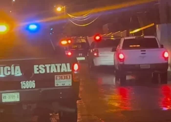 Enfrentamiento Armado entre Agentes AMIC y Presuntos Delincuentes en Nogales; Esto Pasó
