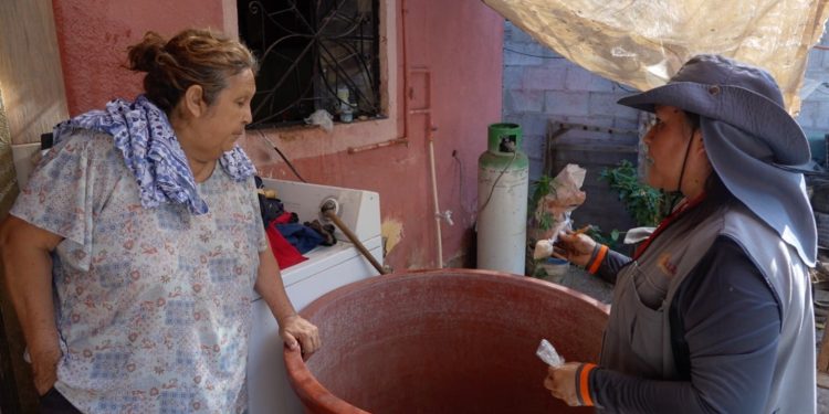 Paso del huracán “Lorena” aumenta el riesgo de contraer dengue en Sonora; la limpieza es esencial para evitar enfermedades