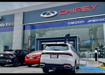 Ebrard confirma aranceles del 50% para autos de origen chino