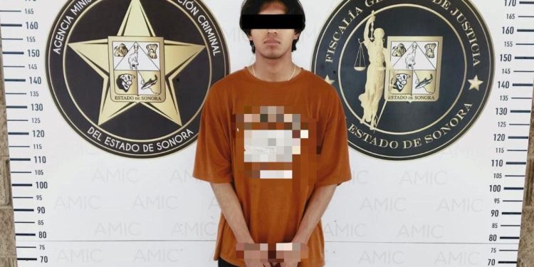 Detienen a boxeador por golpear y robar a policía municipal de Hermosillo