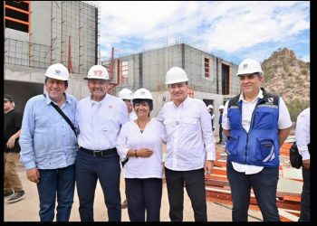 Cumple y avanza Durazo en la construcción de 12 mil viviendas para garantizar seguridad patrimonial a familias