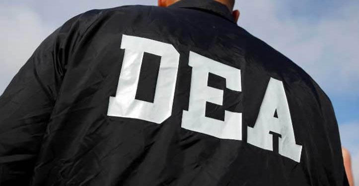 DEA asesta golpe global al Cártel de Sinaloa: 617 arrestos y toneladas de droga