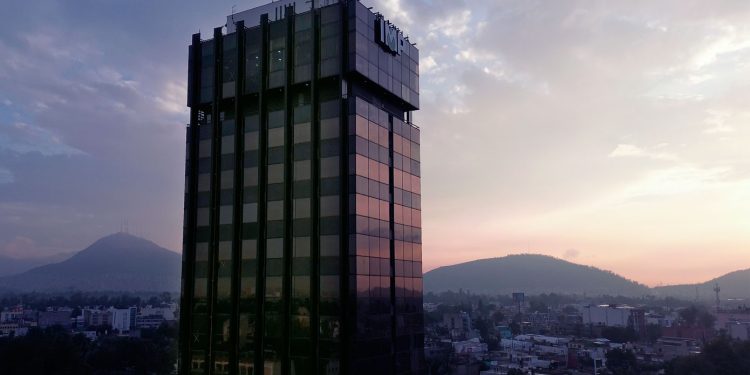 México avanza en tecnologías de extracción de litio, pero persisten retos