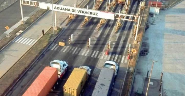 Lujos y derroches hunden a los marinos asociados al ‘huachicol’; eso alertó a la UIF