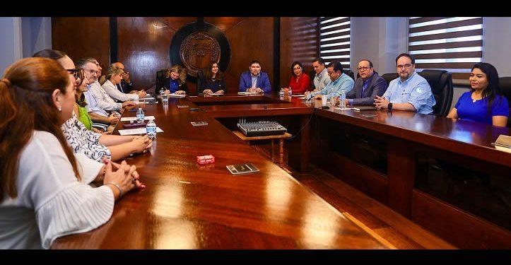 Empresarios y sociedad civil presentan propuestas para enriquecer el Plan de Desarrollo Institucional de la UNISON