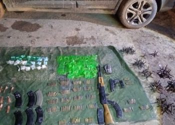 En Sonora, Guardia Nacional detiene a dos personas en posesión de armas, material bélico y dosis de droga