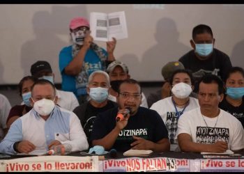 Ex asesor de padres de los 43 coordina equipo del titular de la Suprema Corte