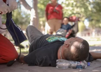 Pese a lluvias; suman 79 defunciones por golpe de calor en el país