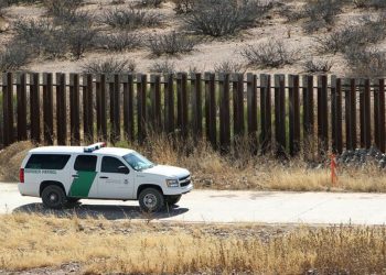 La Patrulla Fronteriza explica por qué EEUU deporta a los inmigrantes a un país distinto al suyo