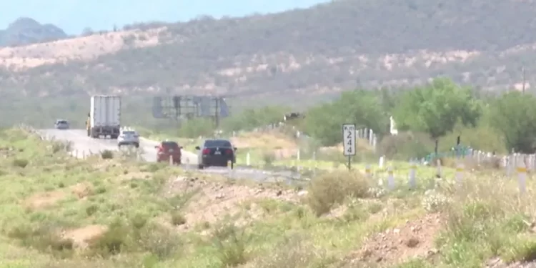Encuentran Cuerpo de Hombre Sin Vida Envuelto en Cobija en Carretera Hermosillo-Guaymas