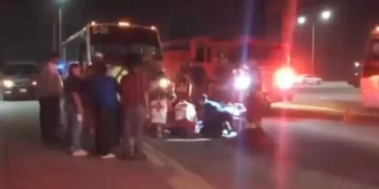 Hombre de la Tercera Edad Resulta Lesionado tras ser Impactado por un Camión en Hermosillo