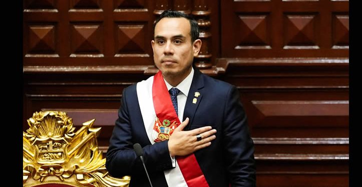 José Jerí asume como presidente interino de Perú