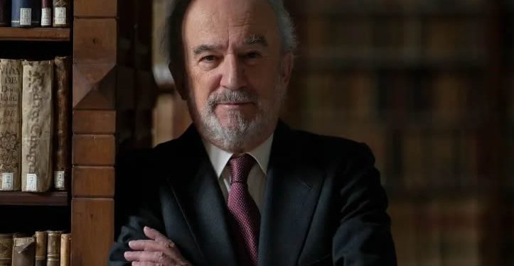 “La gente que hable como le parezca”: RAE ante el lenguaje inclusivo y el homenaje a Mario Vargas Llosa en Perú