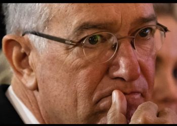 SAT niega acuerdo con Grupo Salinas sobre multimillonaria deuda