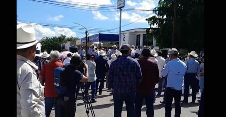 “No buscamos enfrentamientos, buscamos respuesta”: Productores en protesta del Valle del Yaqui