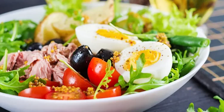 Nutrióloga explica por qué variar tus alimentos puede alargar la vida: ‘La meta es comer un arcoíris diario’