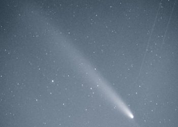 ¿Cuándo y a qué hora se podrá ver el cometa C/2025 R2 SWAN desde México?