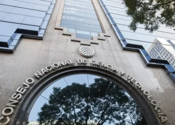 Nutrióloga explica por qué variar tus alimentos puede alargar la vida: ‘La meta es comer un arcoíris diario’